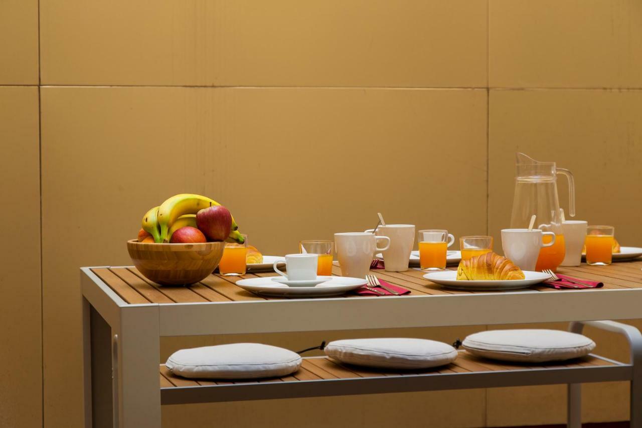 Chiado Patio Apartment ลิสบอน ภายนอก รูปภาพ