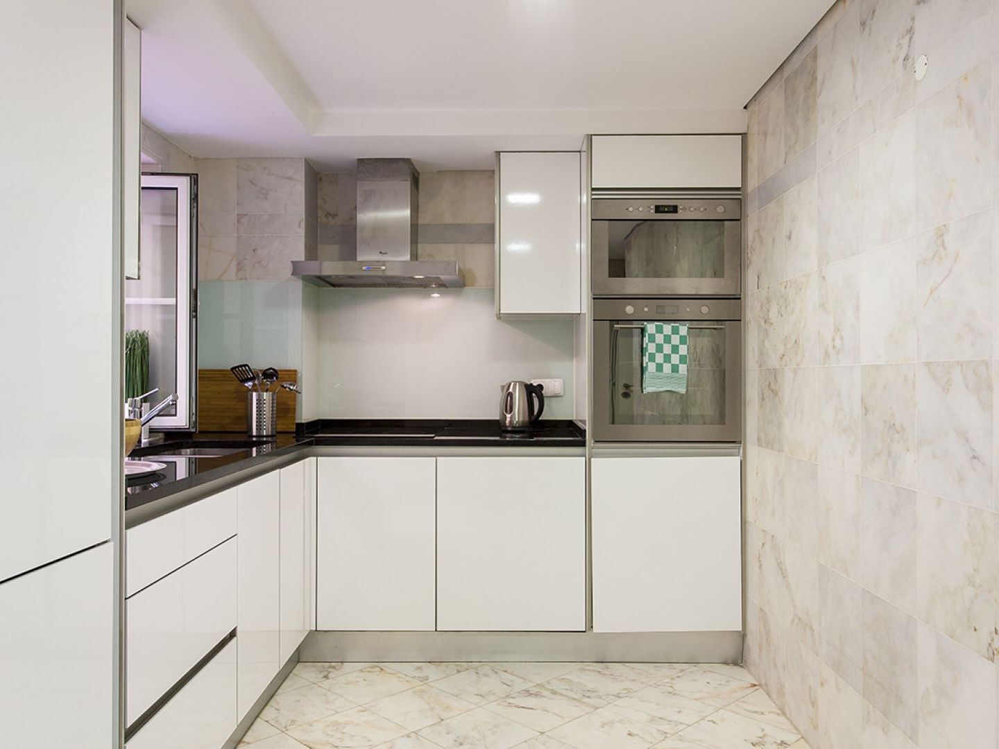 Chiado Patio Apartment ลิสบอน ภายนอก รูปภาพ